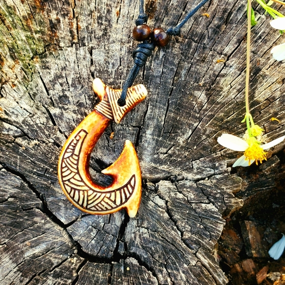 🎣 Light and Dark Brown Fish Hook Necklaces 🎣 - Picture 3 of 4